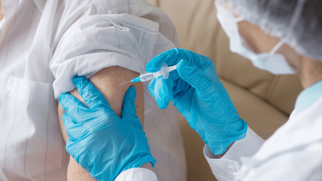 Vaccination is now mandatory for approval of new long-term passes, work passes and PRs